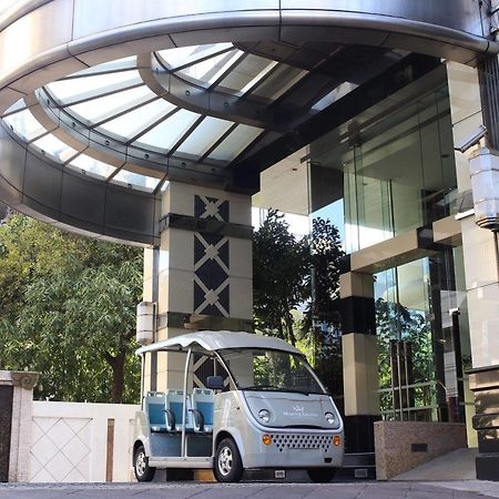 Doubletree By Hilton Bangkok Ploenchit Hotel Exterior foto
