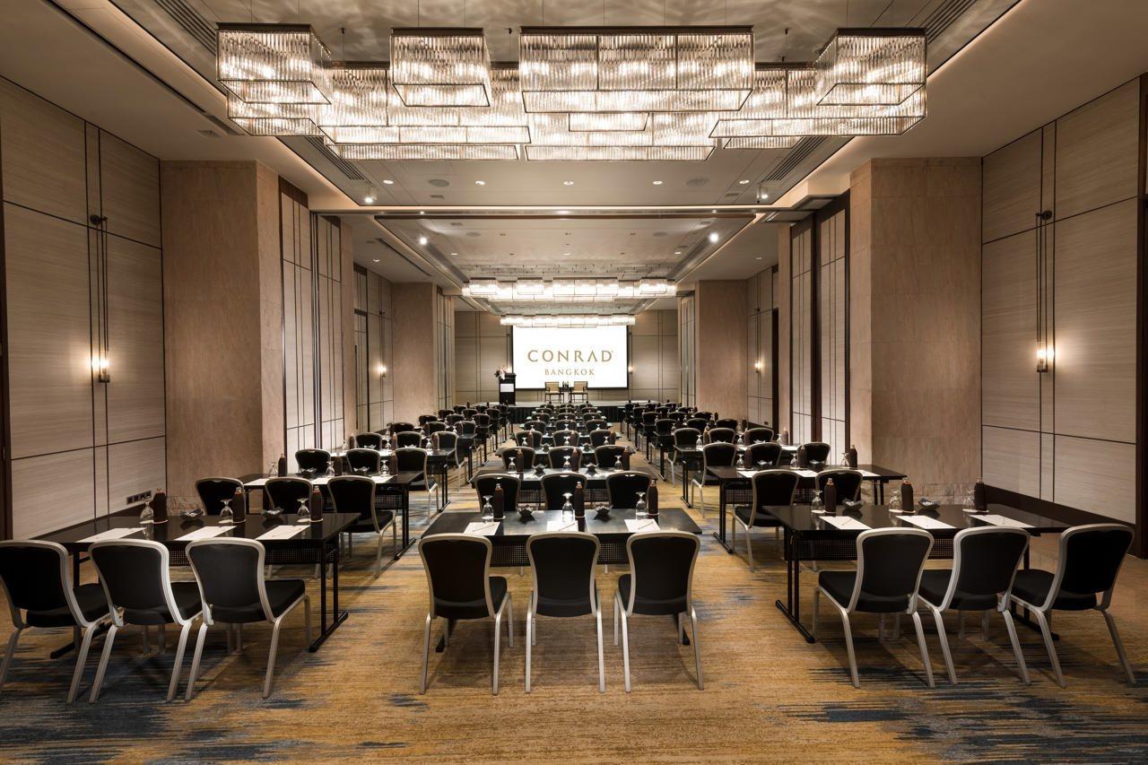 Doubletree By Hilton Bangkok Ploenchit Hotel Exterior foto
