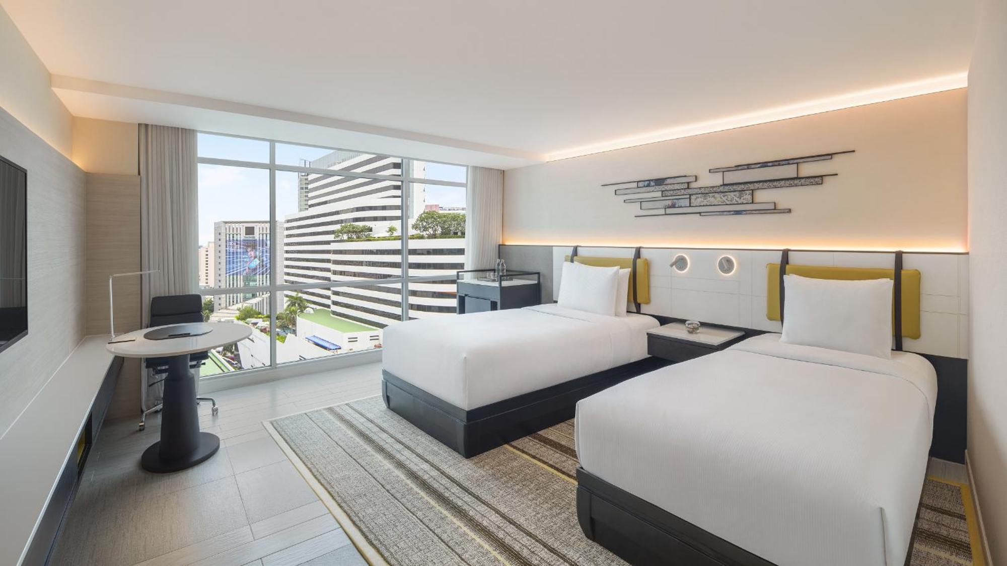 Doubletree By Hilton Bangkok Ploenchit Hotel Exterior foto