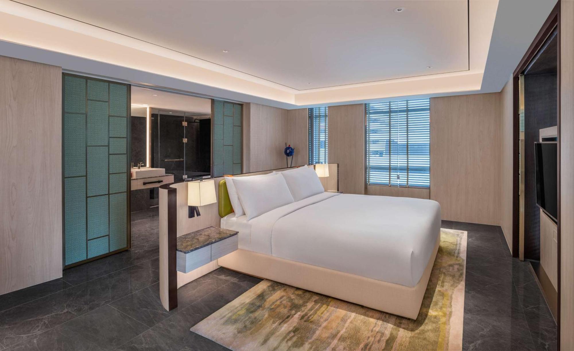 Doubletree By Hilton Bangkok Ploenchit Hotel Exterior foto